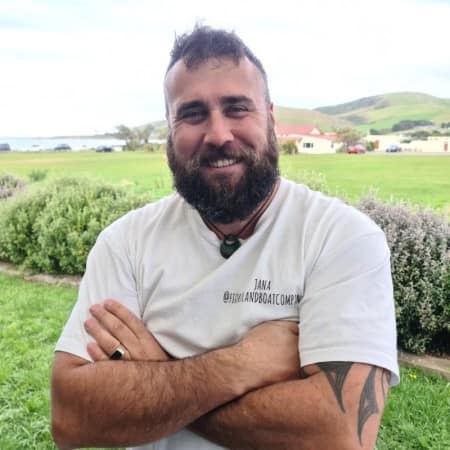 Jana Davis of Te Tapu o Tāne is tasked with planting 56,000 trees on Cromwell’s lakeside, but he wants the town to step up and help him achieve something bigger.